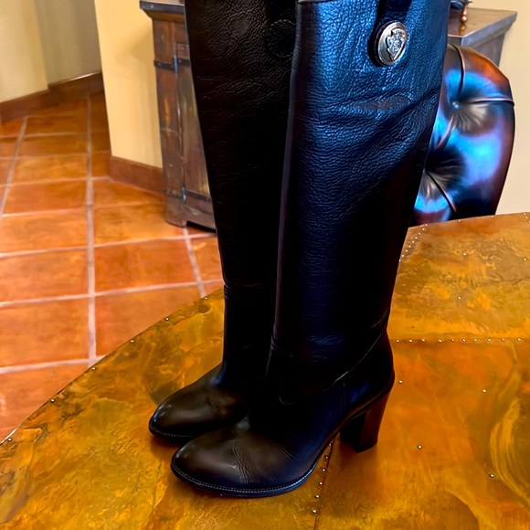GUCCI boots! - Picture 3 of 5
